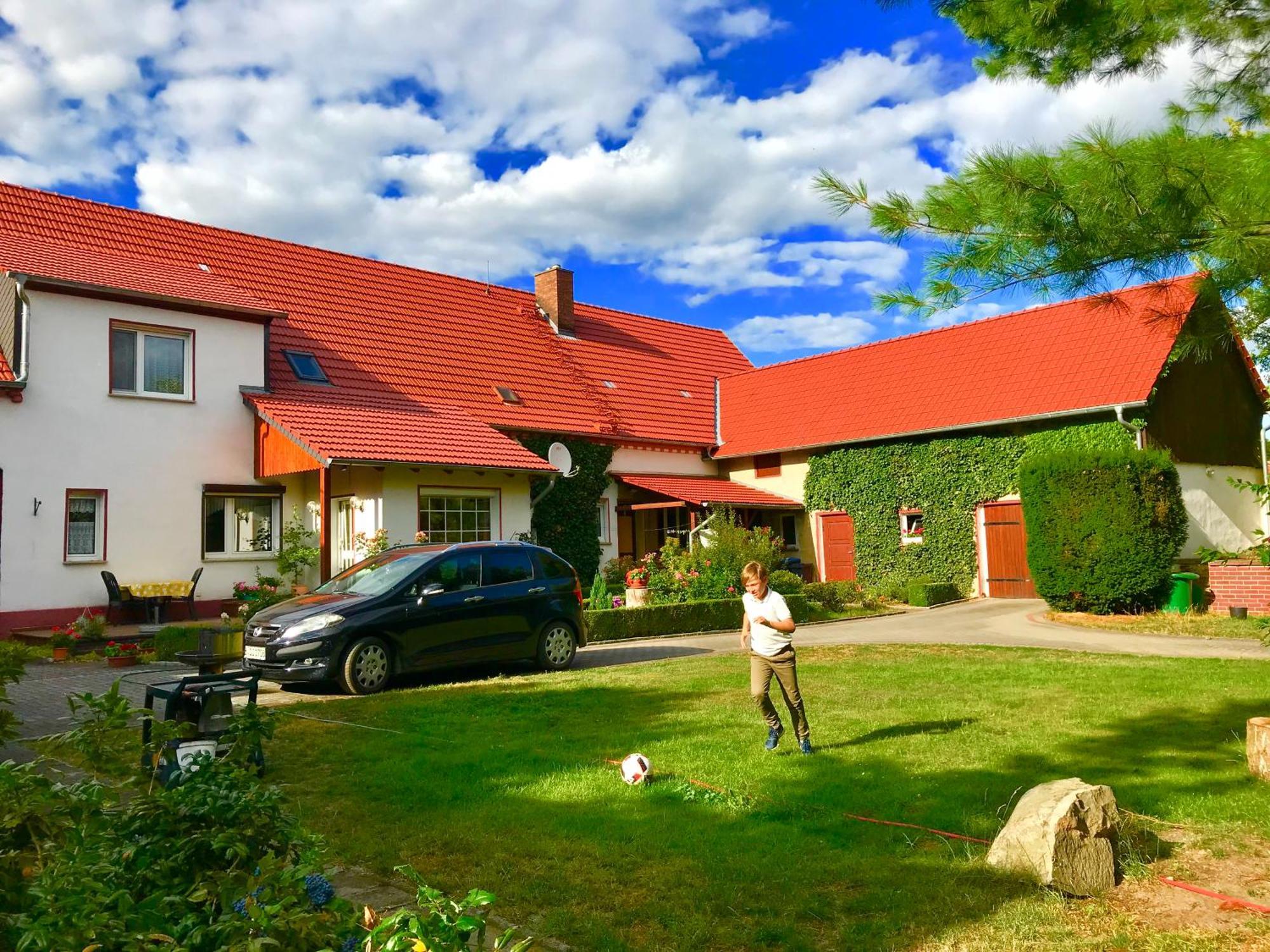 Top-Moderne Ferienwohnung Und Apartments Auf Frueherem Wunderschoenen Bauernhof Im Elbe-Elster-Kreis In Brandenburg Bei Herzberg-Elster, Schoenewalde, Holzdorf Exterior foto